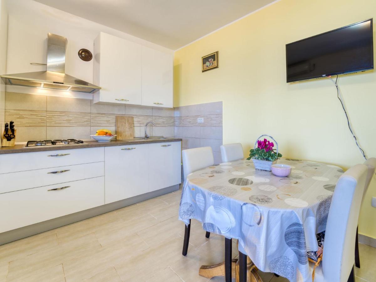 Apartment Edita By Interhome Lovran Bagian luar foto
